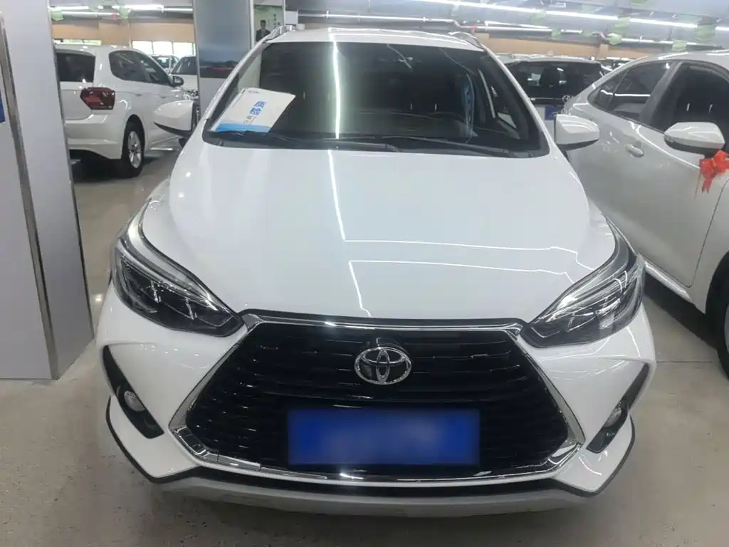 Toyota Yaris L 2020
