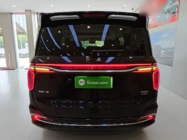 Hongqi HQ9 PHEV 2024