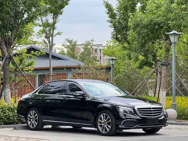 Mercedes-Benz E-Class 2019