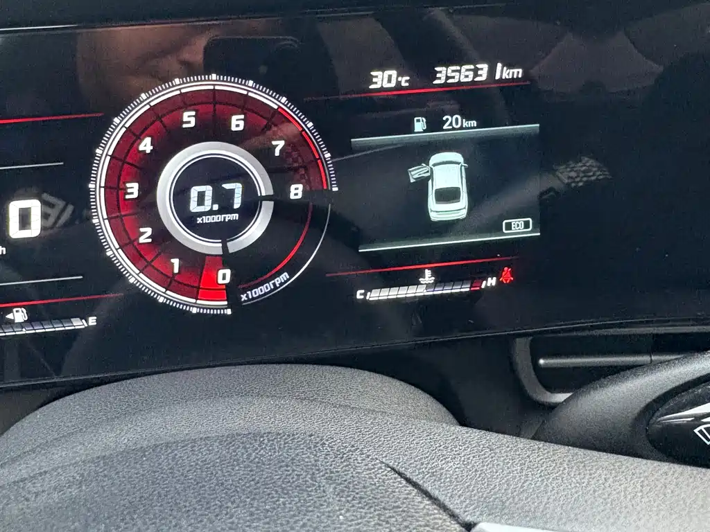 Hyundai Elantra 2023 — фото 22