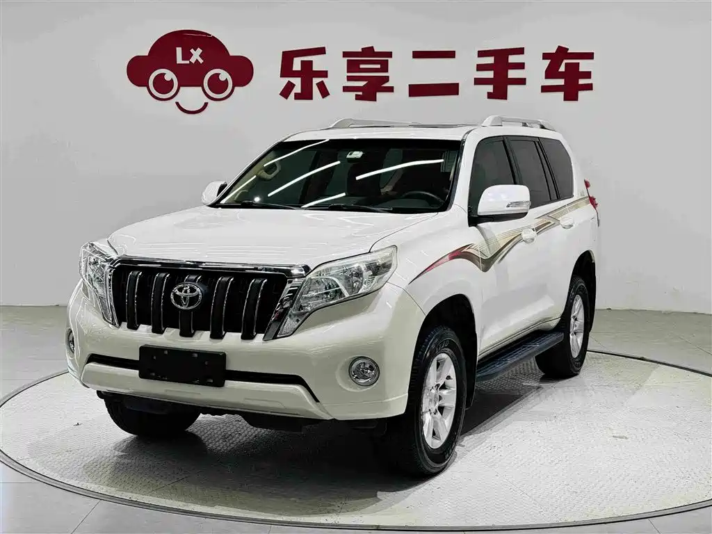 Toyota Prado 2017 — фото 1