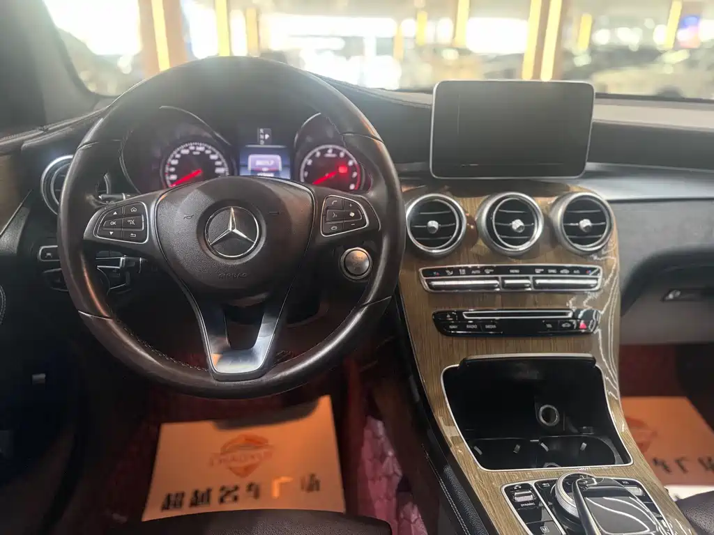 Mercedes-Benz GLC Coupe 2018 — фото 9