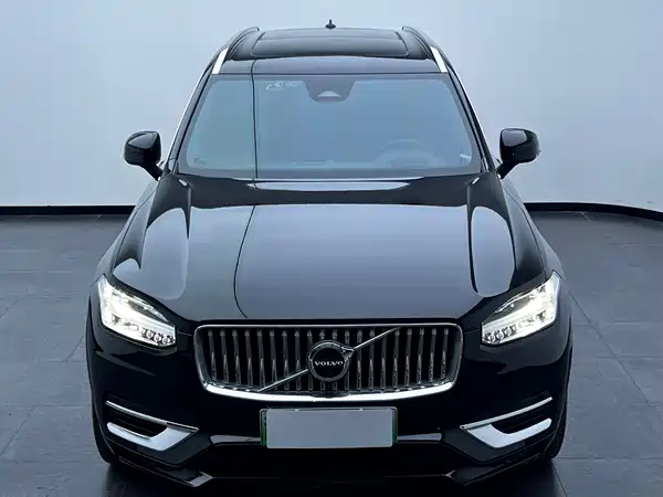 Volvo XC90 Plug-In Hybrid 2024