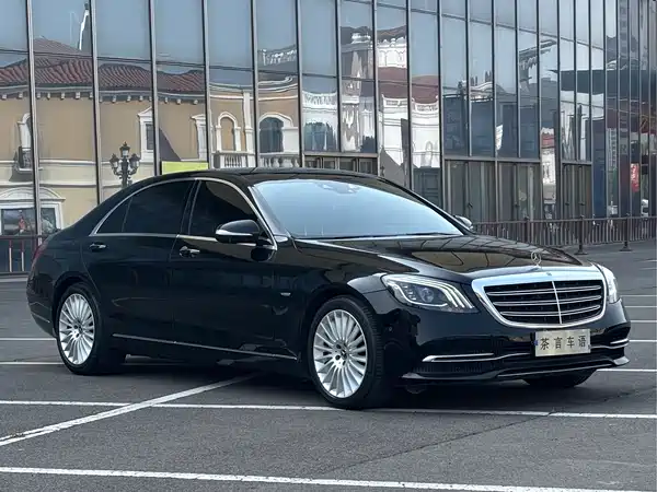 Mercedes-Benz S-Class 2020