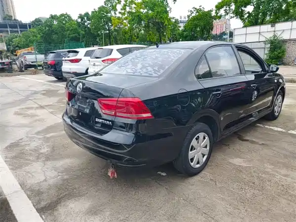 Volkswagen Santana 2015