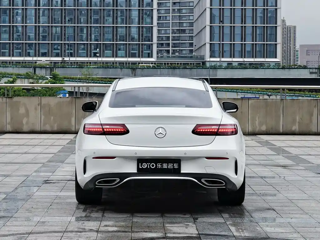 Mercedes-Benz E-Class 2023