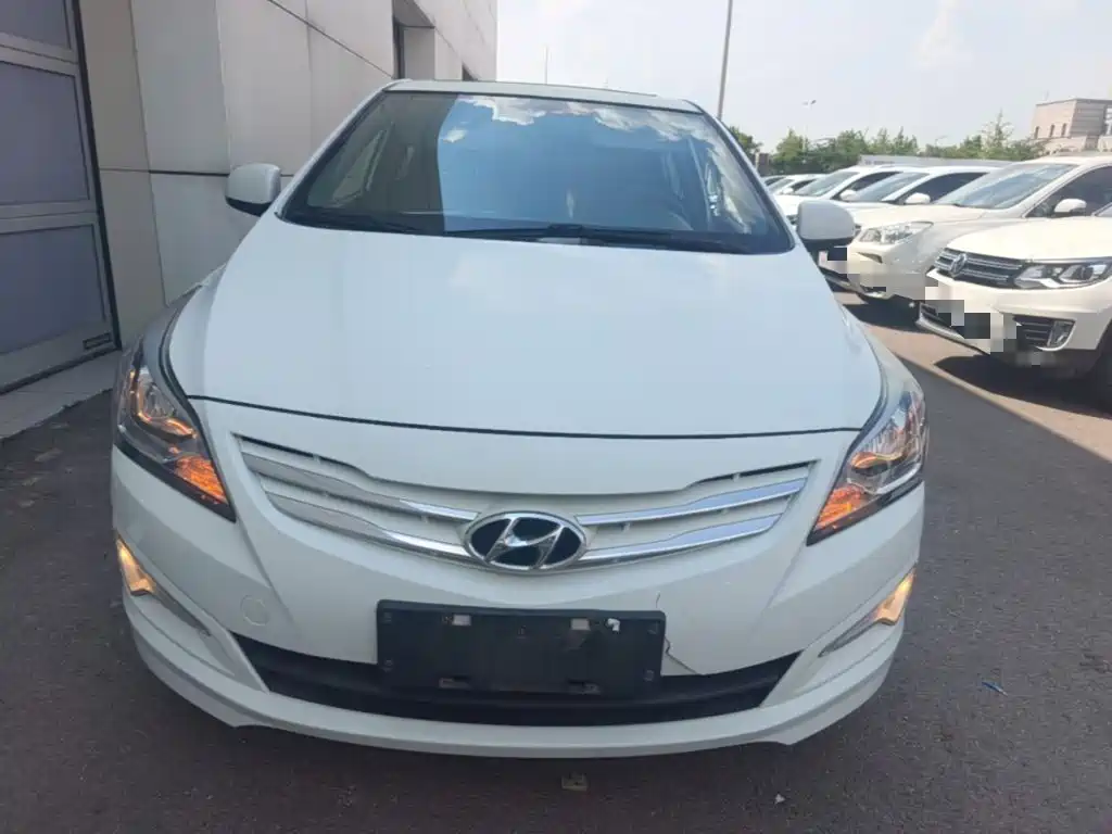 Hyundai Ruiyi 2015