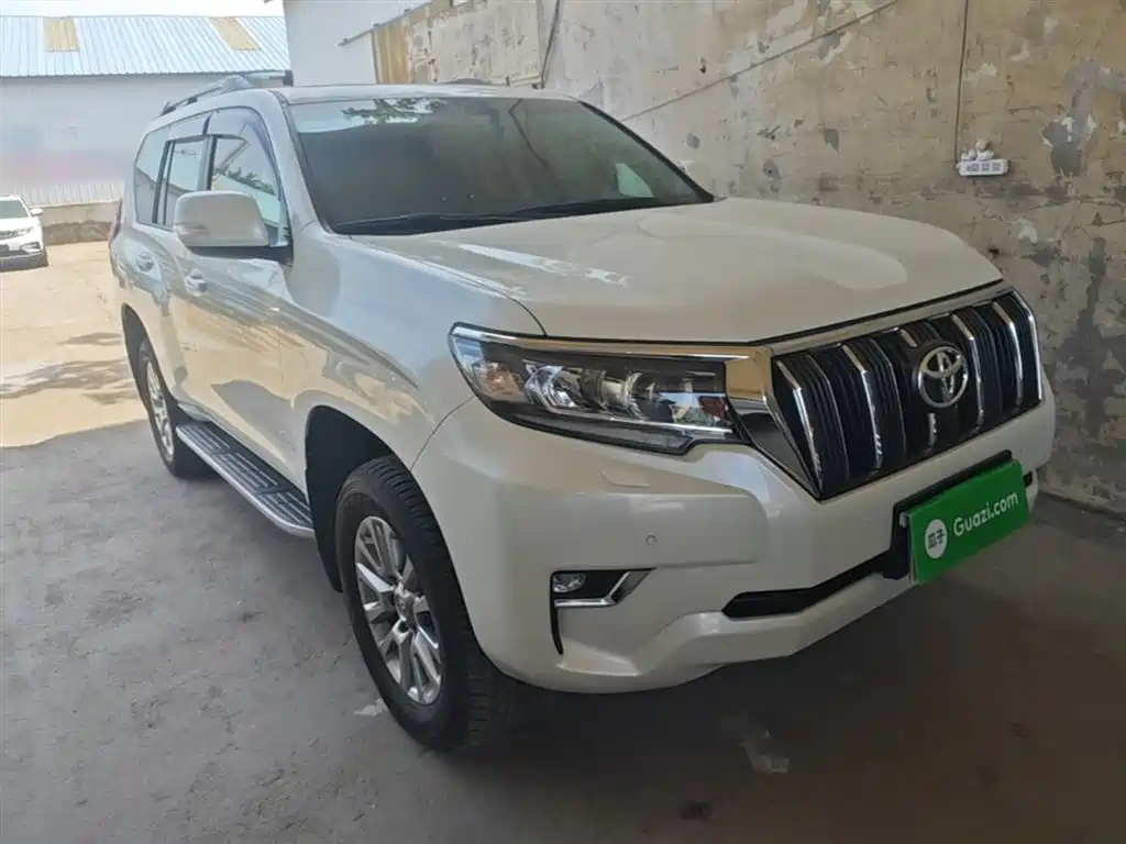 Toyota Prado 2019 — фото 4