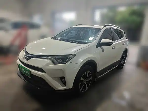Toyota RAV4 2017