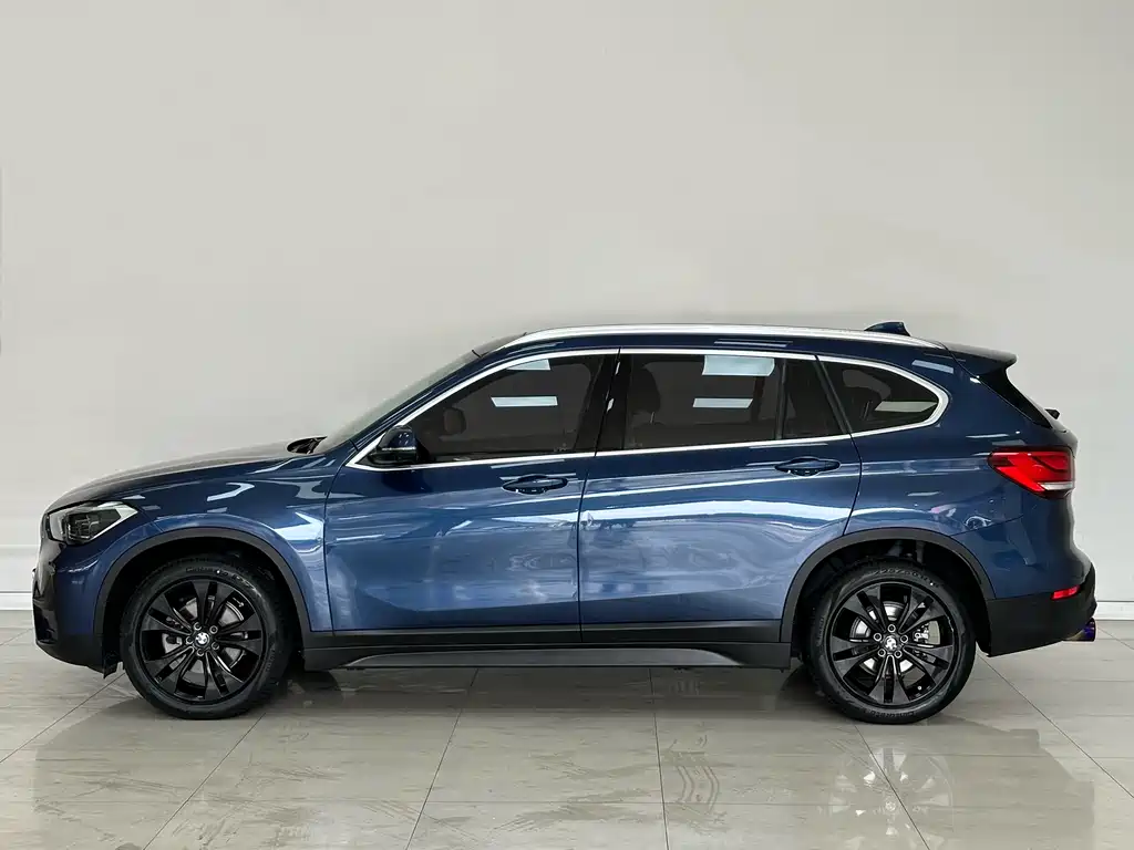 BMW X1 2020 — фото 7