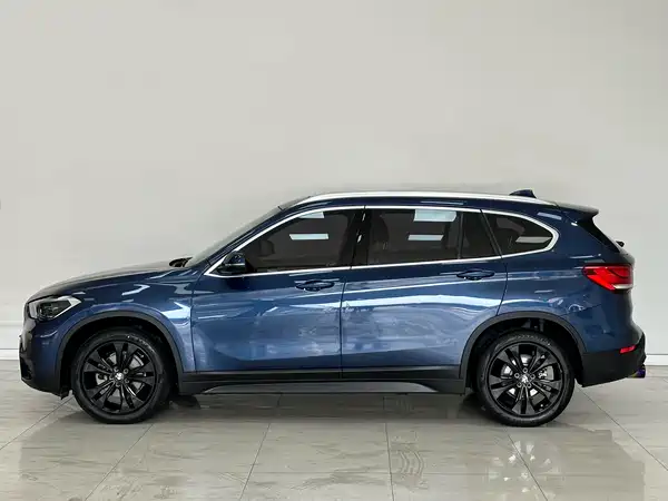 BMW X1 2021