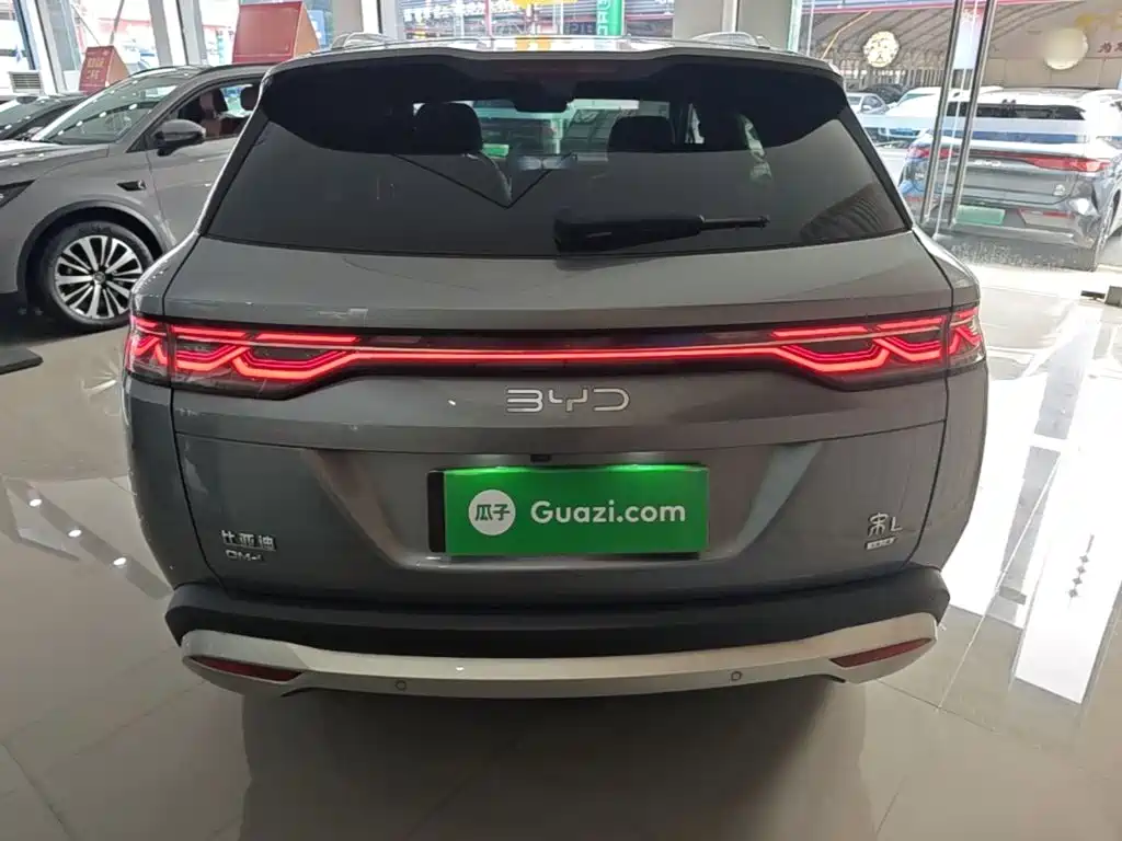 BYD Song L DM-i 2025 — фото 6