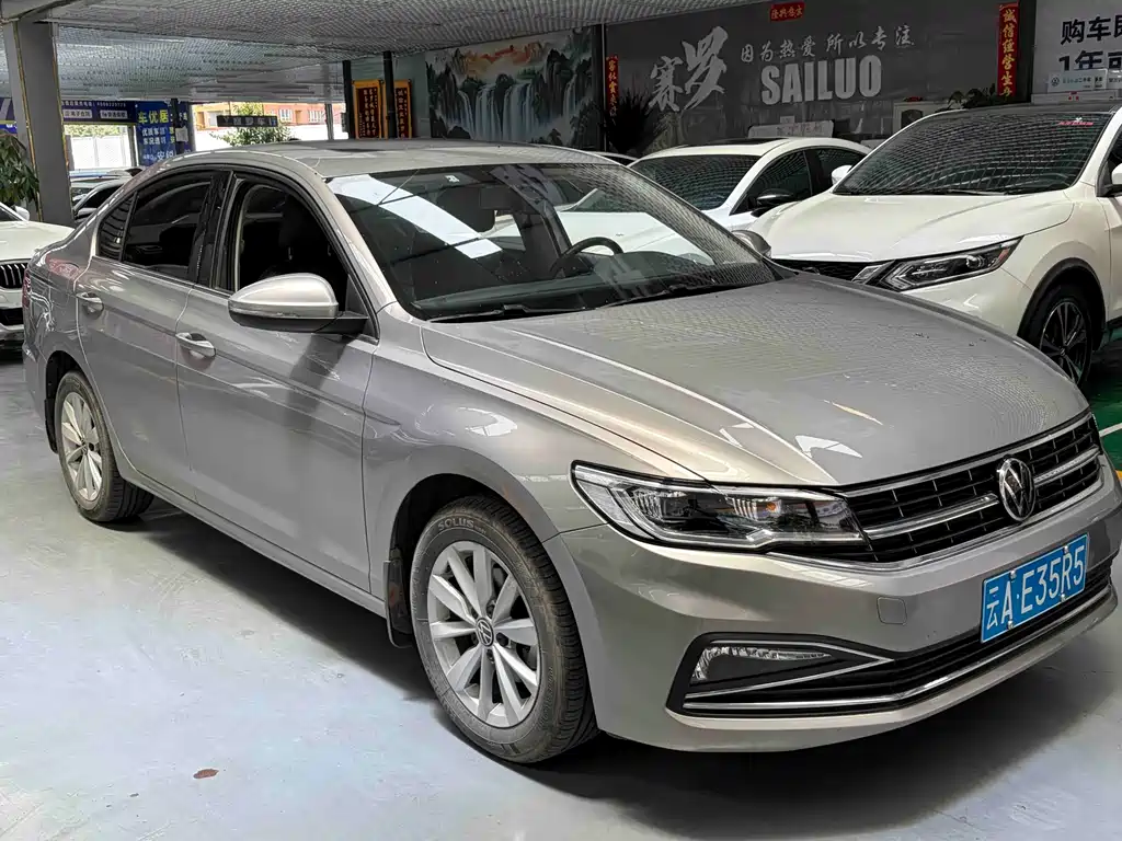 Volkswagen Bora 2021