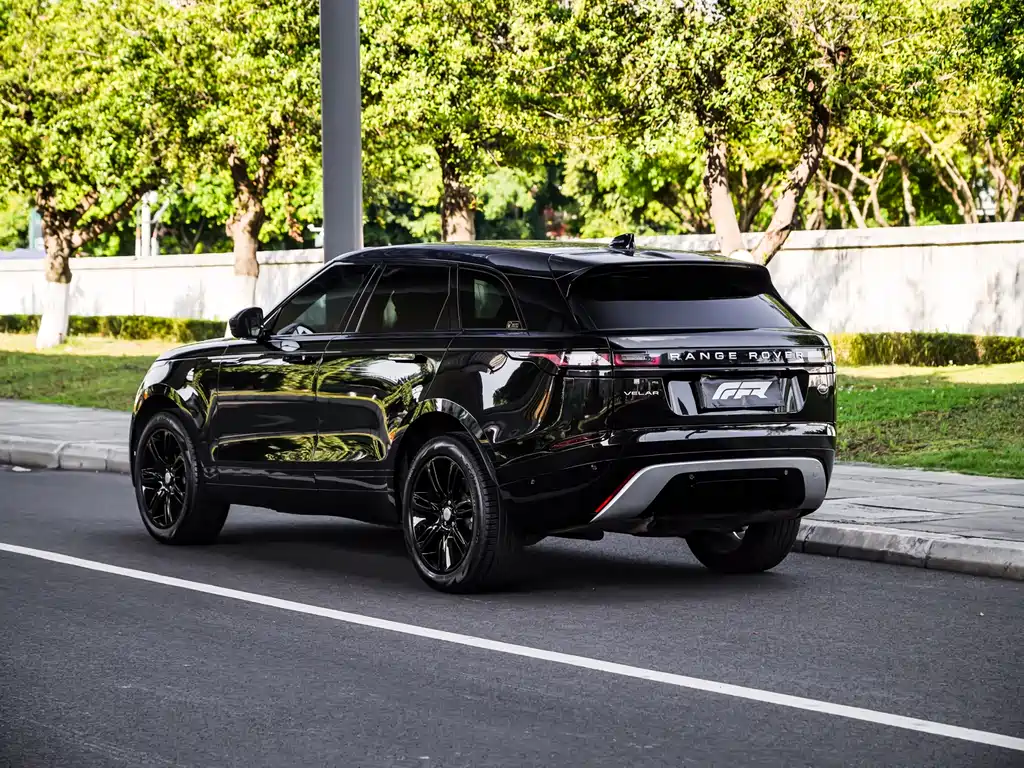 Land Rover Velar 2022 — фото 3