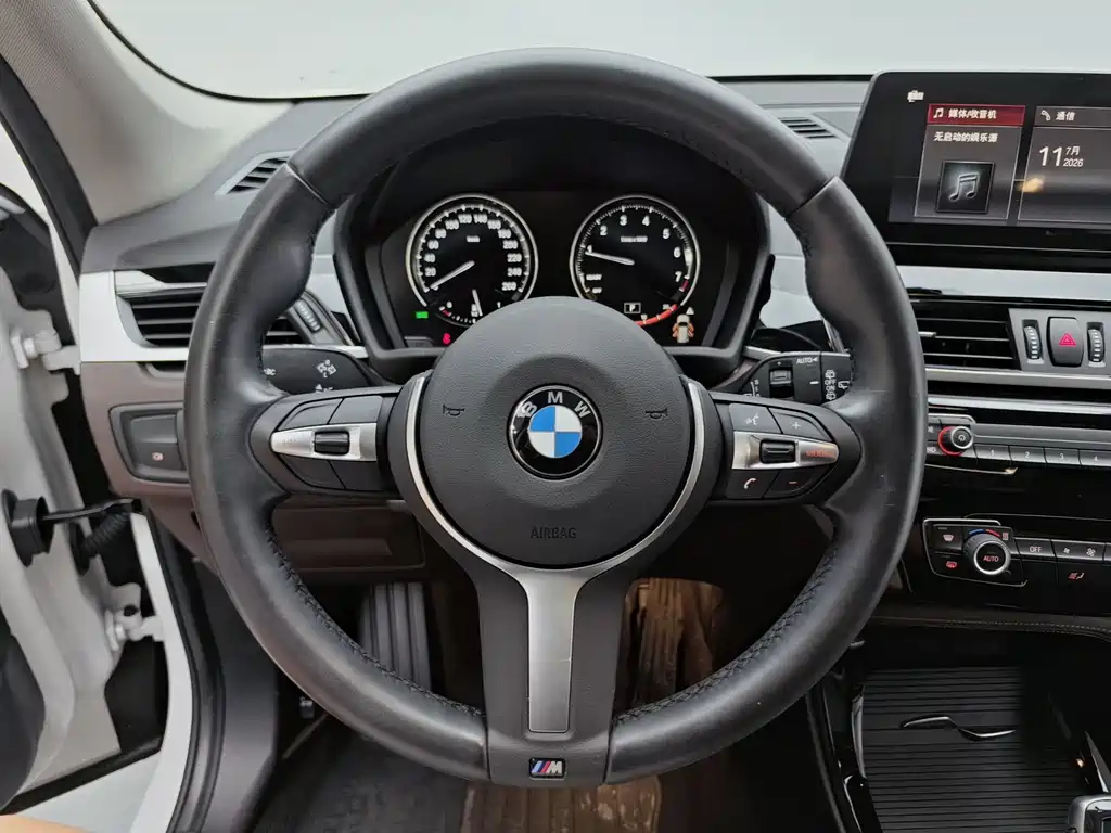 BMW X1 2023 — фото 15