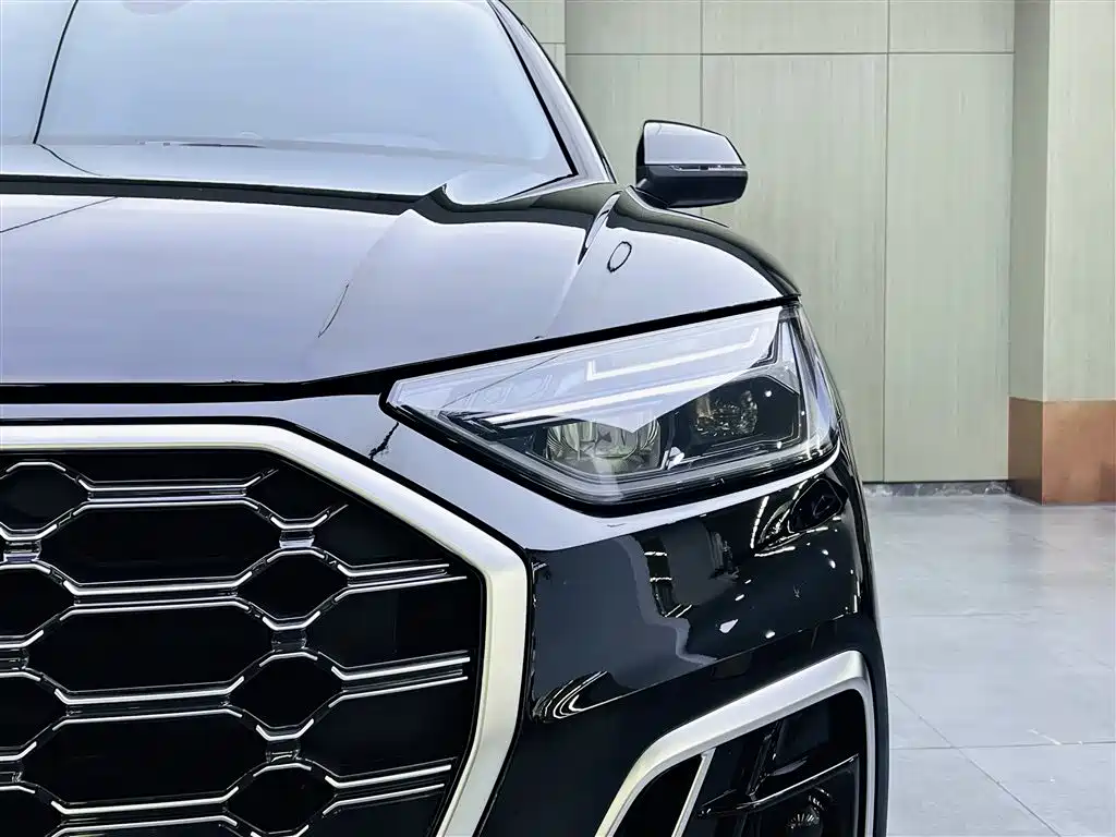 Audi Q5L 2022 — фото 7