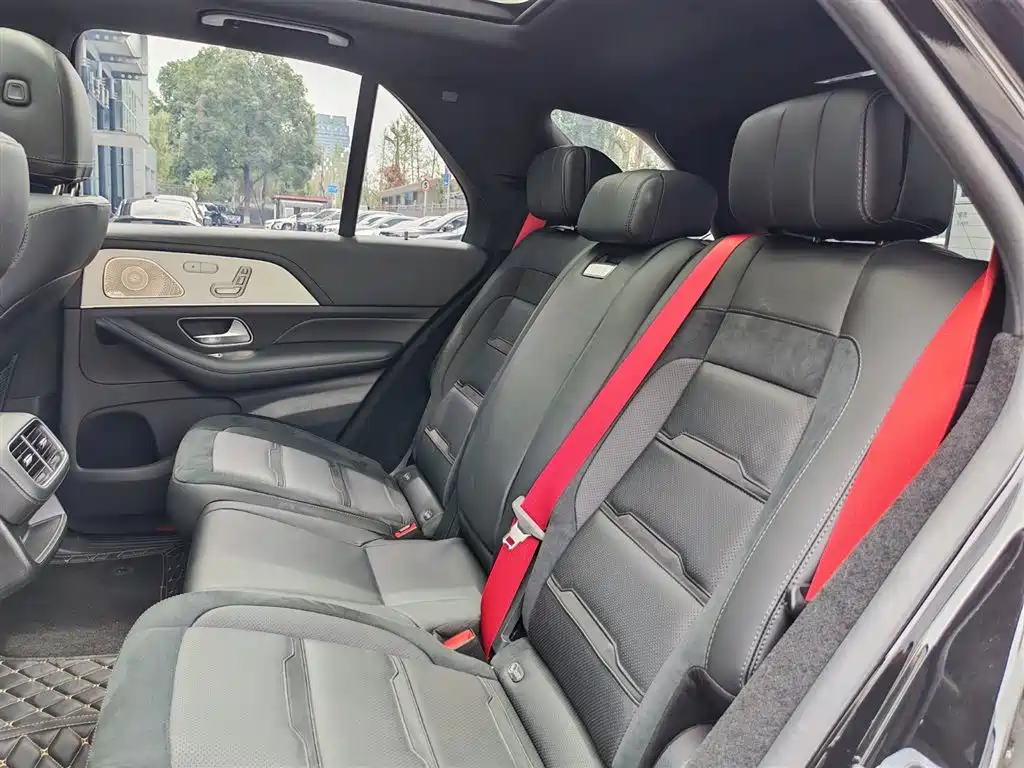 Mercedes-Benz GLE AMG 2023 — фото 13