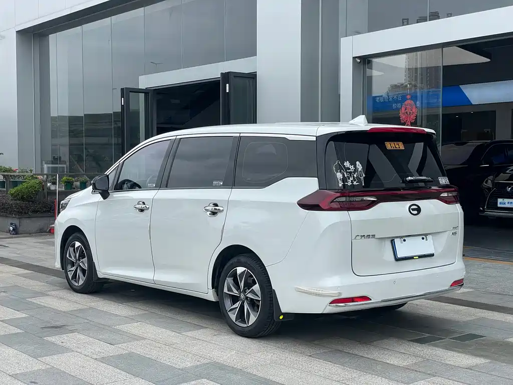 GAC Motor Trumpchi M6 2022 — фото 16