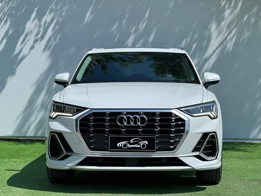 Audi Q3 2021