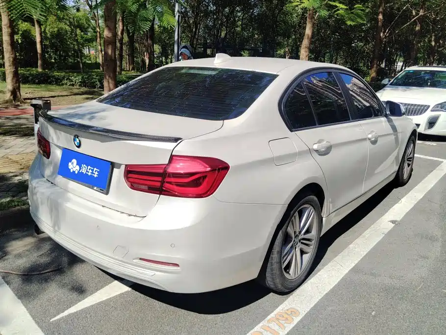 BMW 3 Series 2017