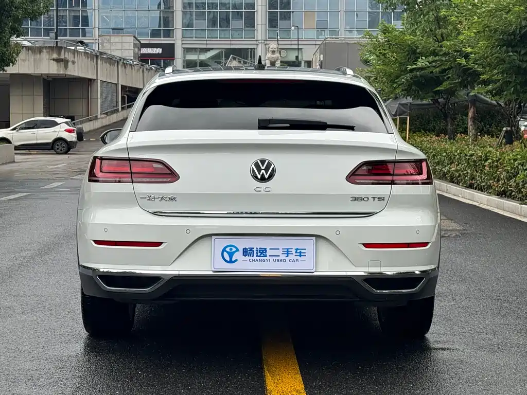Volkswagen CC 2022 — фото 4