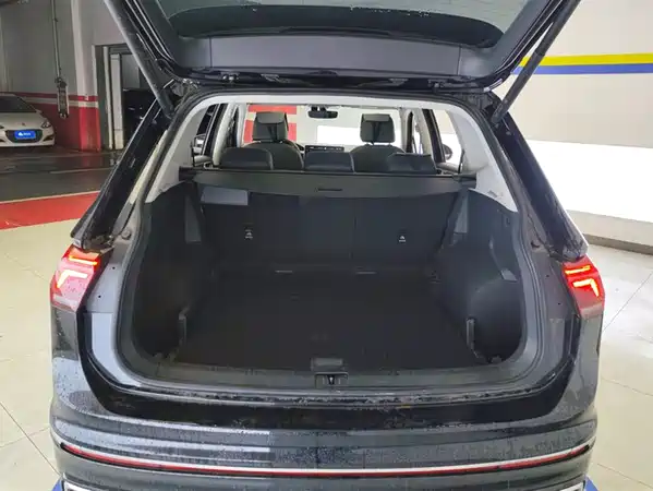 Volkswagen Tiguan L 2024