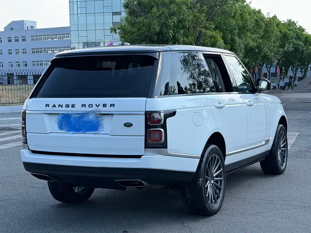 Land Rover Range Rover 2015 — фото 14