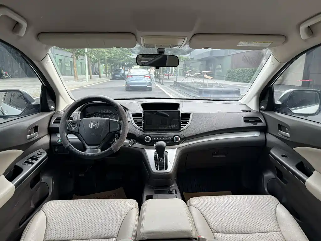 Honda CR-V 2015 — фото 16