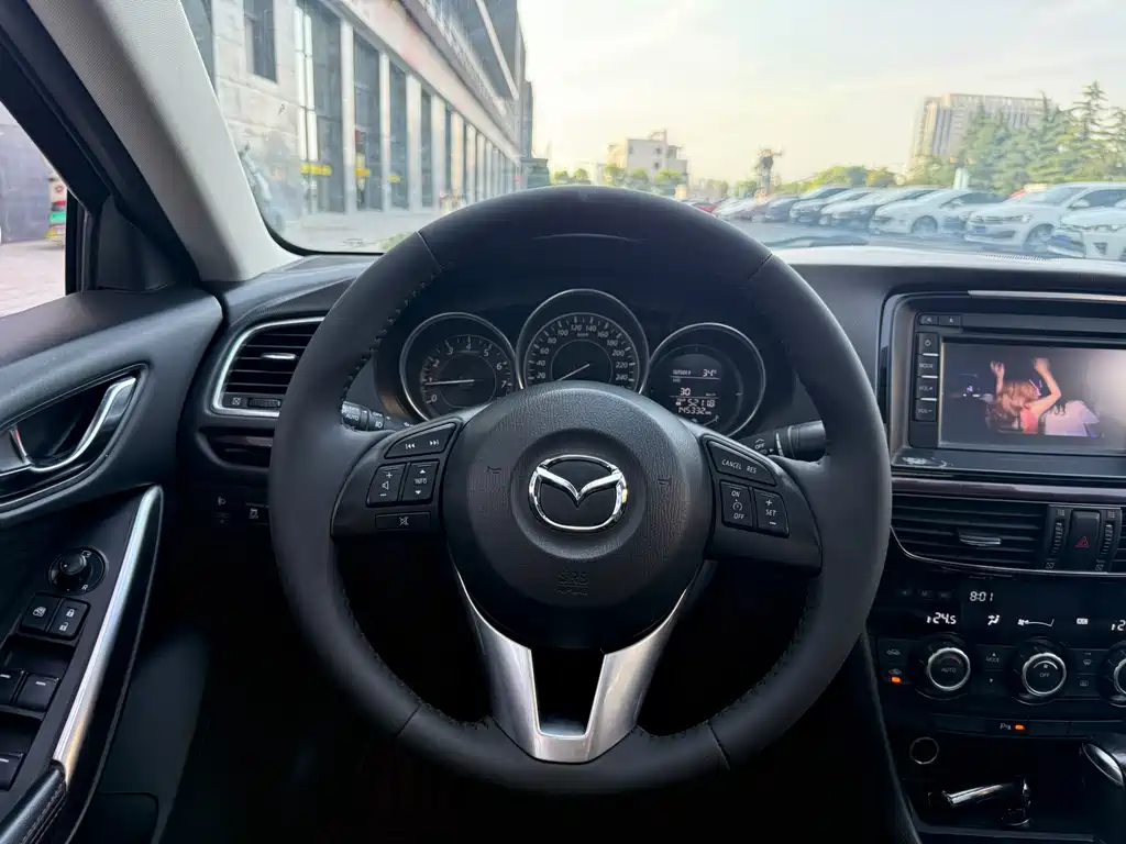Mazda Atenza 2016 — фото 15