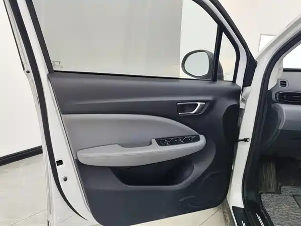 Leapmotor T03 2025