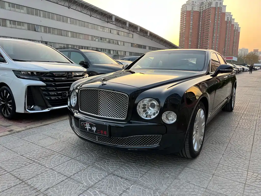 Bentley Mulsanne 2013 — фото 1