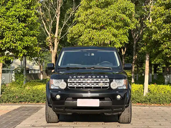 Land Rover Discovery 2012