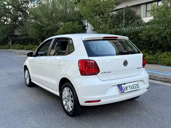 Volkswagen Polo 2014