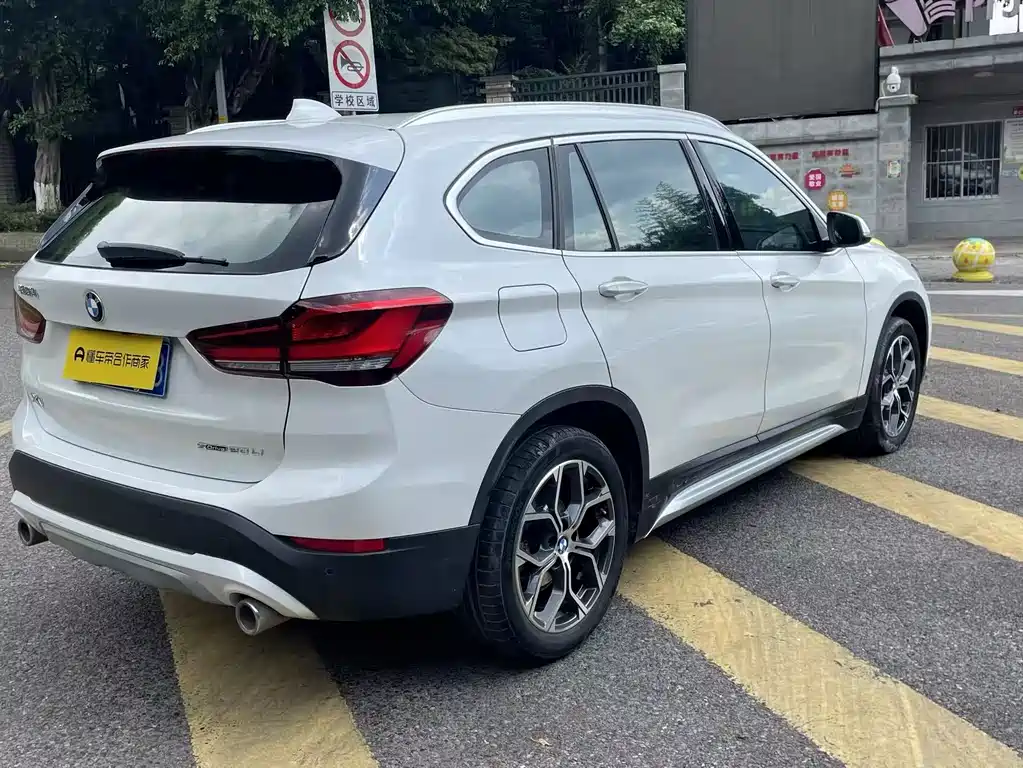 BMW X1 2020 — фото 16