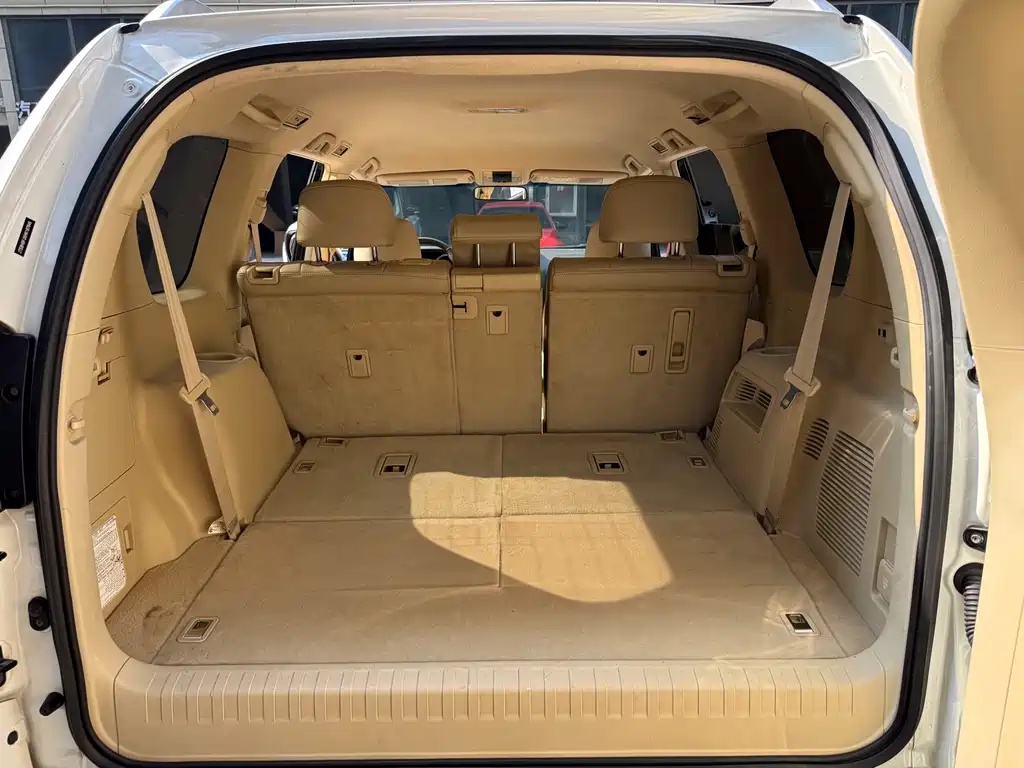 Toyota Prado 2018 — фото 18