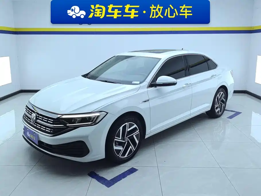 Volkswagen Sagitar 2022