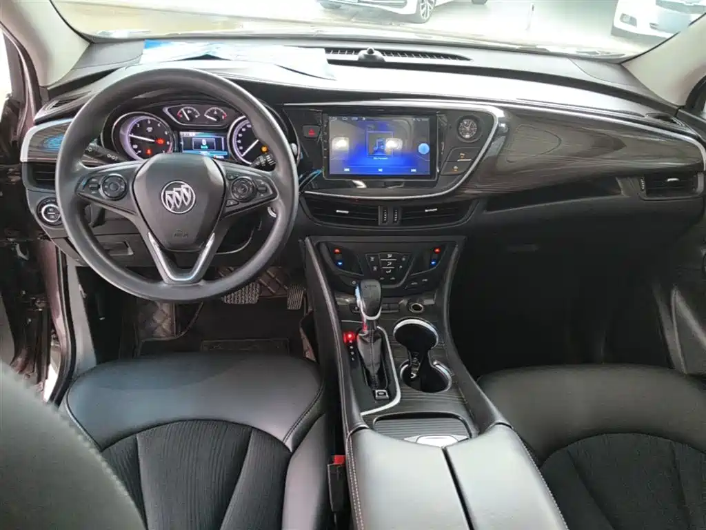 Buick Envision Plus 2018 — фото 10