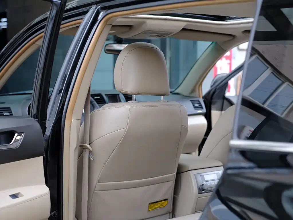 Toyota Highlander 2010 — фото 31