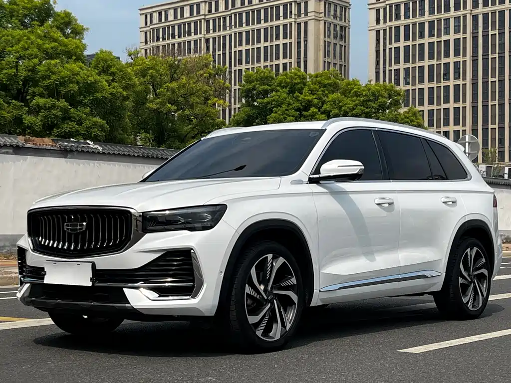 Geely Xingyue L 2022 — фото 1