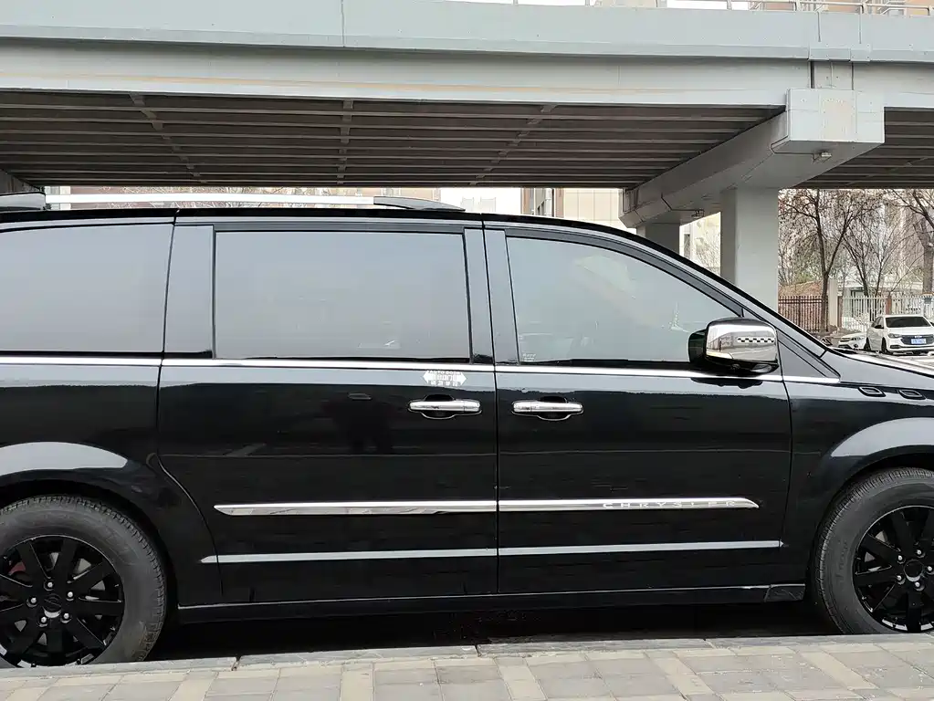 Chrysler Grand Voyager 2013