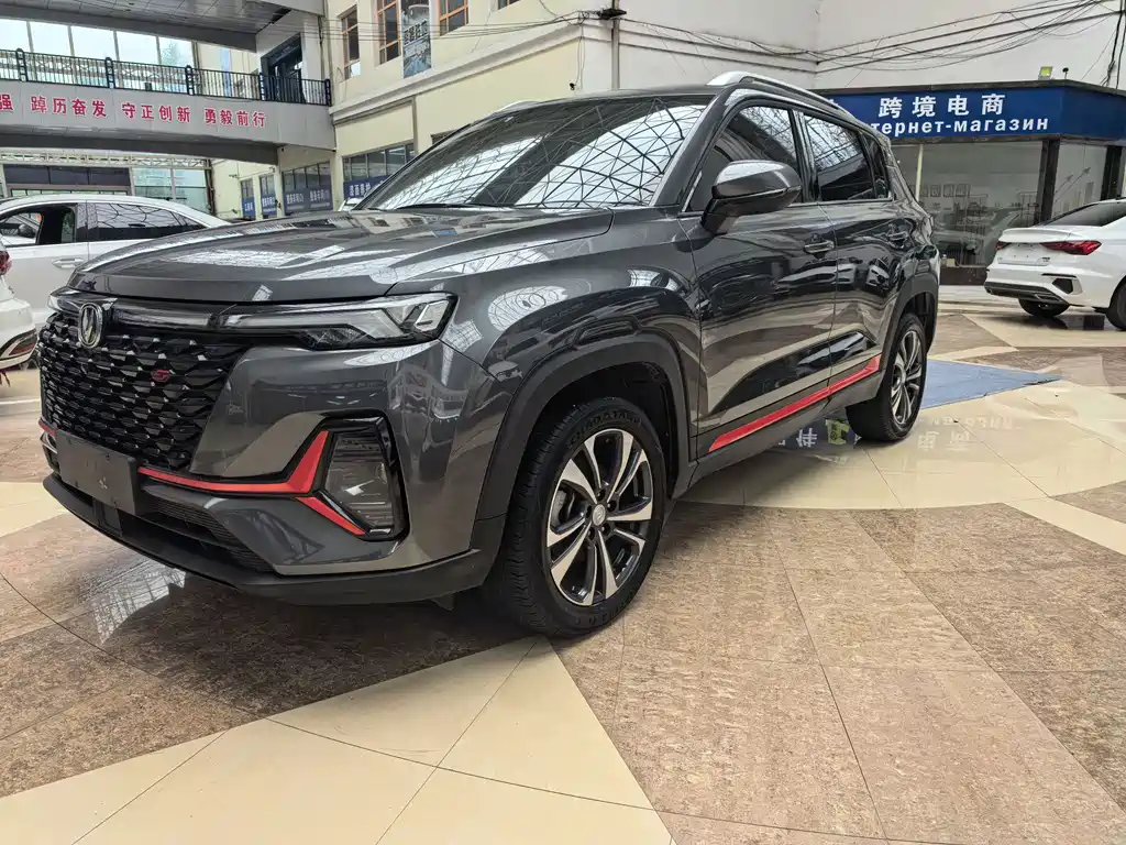 Changan CS35PLUS 2022 — фото 1