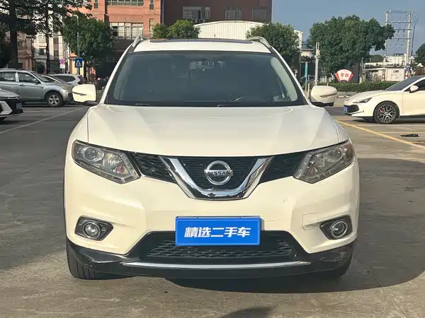 Nissan X-Trail 2014