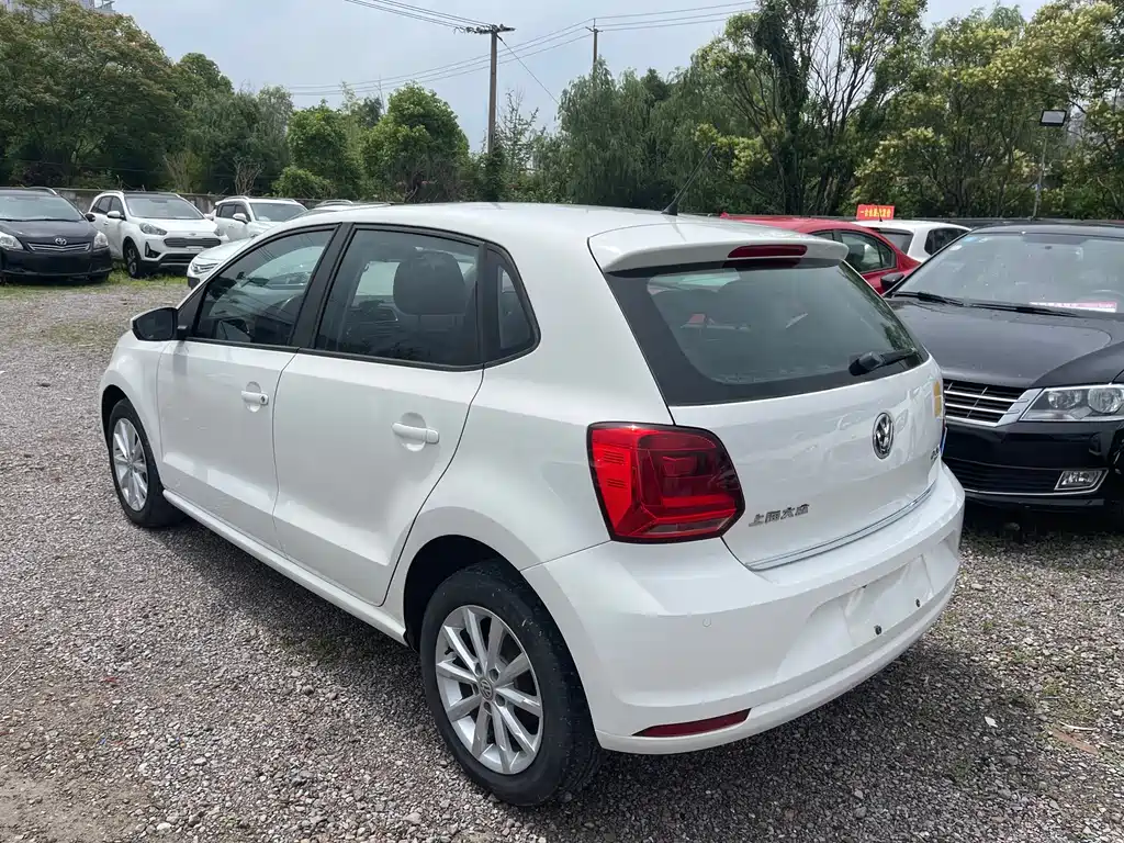 Volkswagen Polo 2016