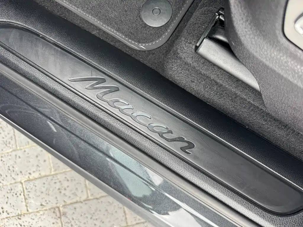 Porsche Macan 2021 — фото 14
