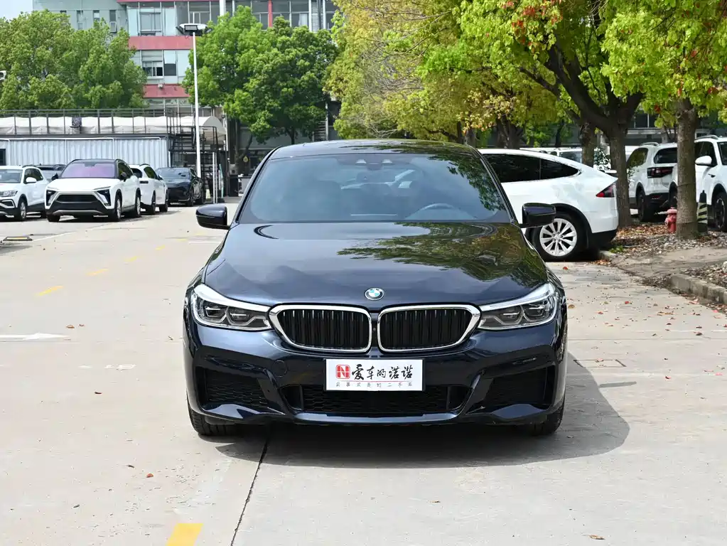 BMW 6 Series GT 2019 — фото 1