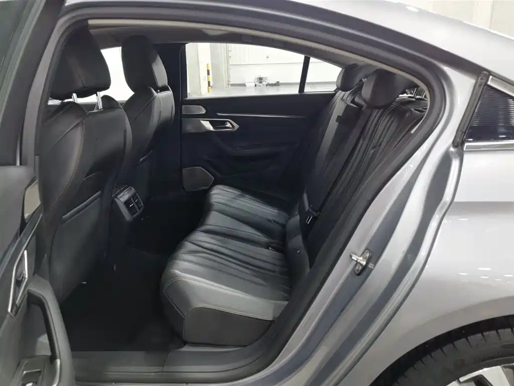Peugeot 508 2021 — фото 15