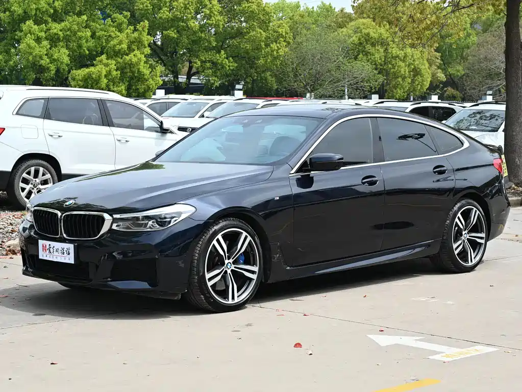 BMW 6 Series GT 2019 — фото 2