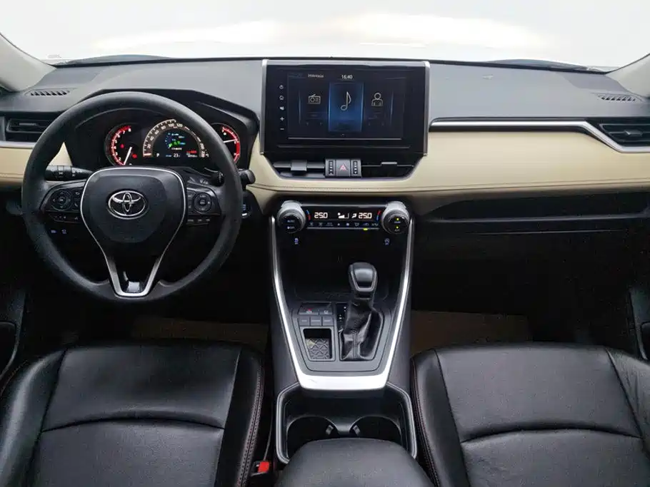 Toyota RAV4 2020 — фото 12