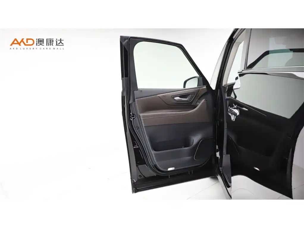 Toyota Alphard 2024 — фото 11