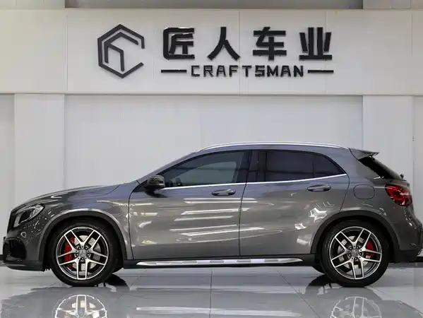 Mercedes-Benz GLA AMG 2017